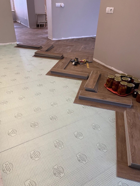 Кварцвиниловая плитка (Елочка) Alpine Floor PARQUET LIGHT ECO 13-10 Макадамия