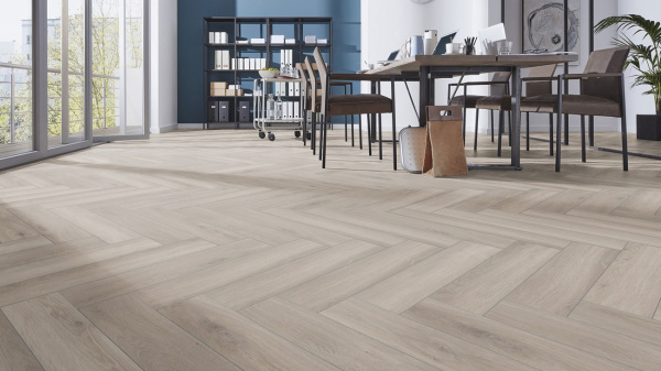 Ламинат Kronotex Herringbone D 3773 Дуб Сильвер