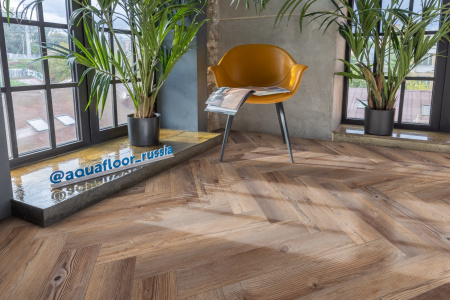 Клеевая LVT плитка елочкой Aquafloor Parquet Glue AF2517PG