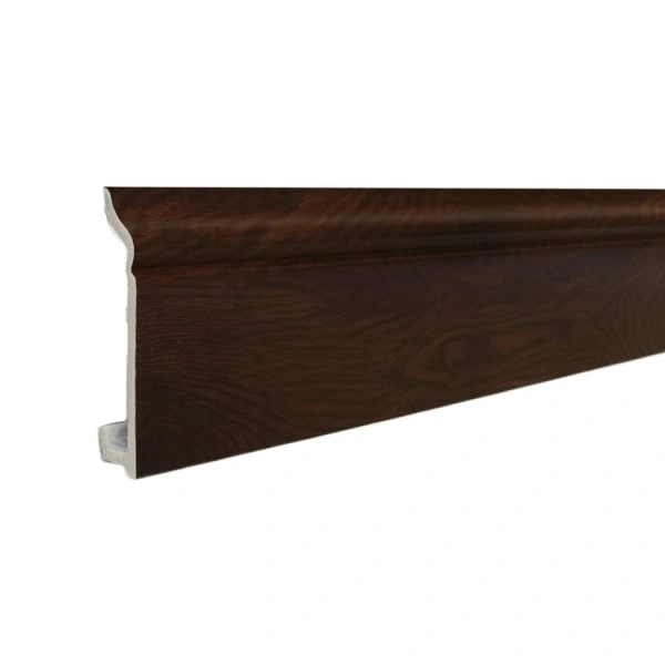 Плинтус напольный P10-133 (гладкий) (2,4 м)