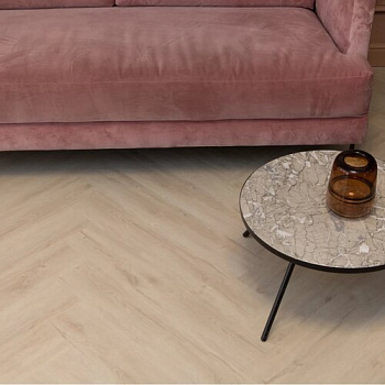 Кварцвиниловая плитка VinilPol Herringbone 9966 Паркет Руссо