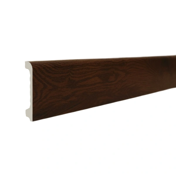 Плинтус напольный P2-133 (гладкий) (2,4 м)