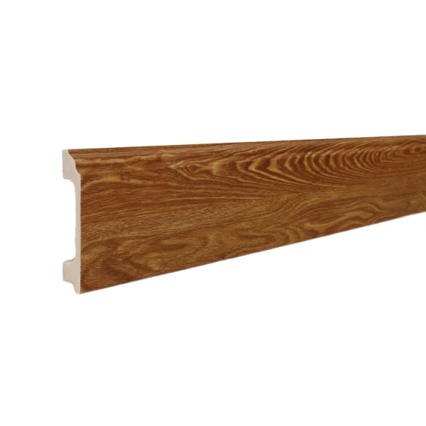 Плинтус напольный P3-132 (гладкий) (2,4 м)