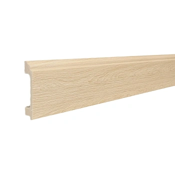 Плинтус напольный P3-135-N (с тиснением) (2,4 м)