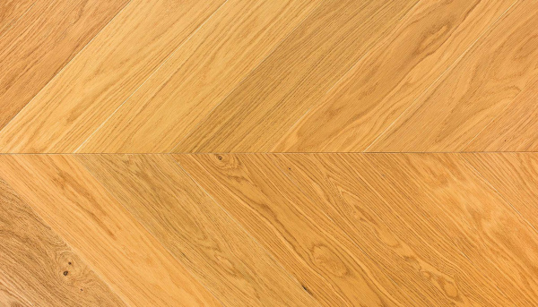 Паркетная доска ESTA Oak Chevron AB Extra Matt 15285