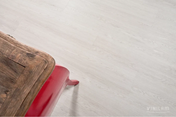 Кварцвиниловая плитка VINILAM Cork Дуб Линтер 10077