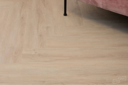 Кварцвиниловая плитка VinilPol Herringbone 9966 Паркет Руссо