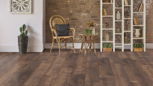 Ламинат Kronotex Exquisit Plus D 4766 Дуб тёмный Петерсон