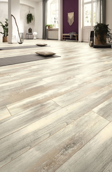 Ламинат Kronotex Aqua Amazone D4754 Дуб Хелла