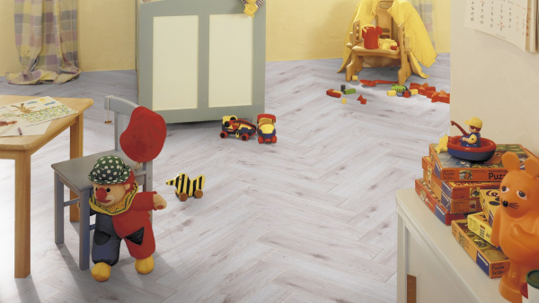 Ламинат Kronotex Herringbone D 3516 Дуб Бордо